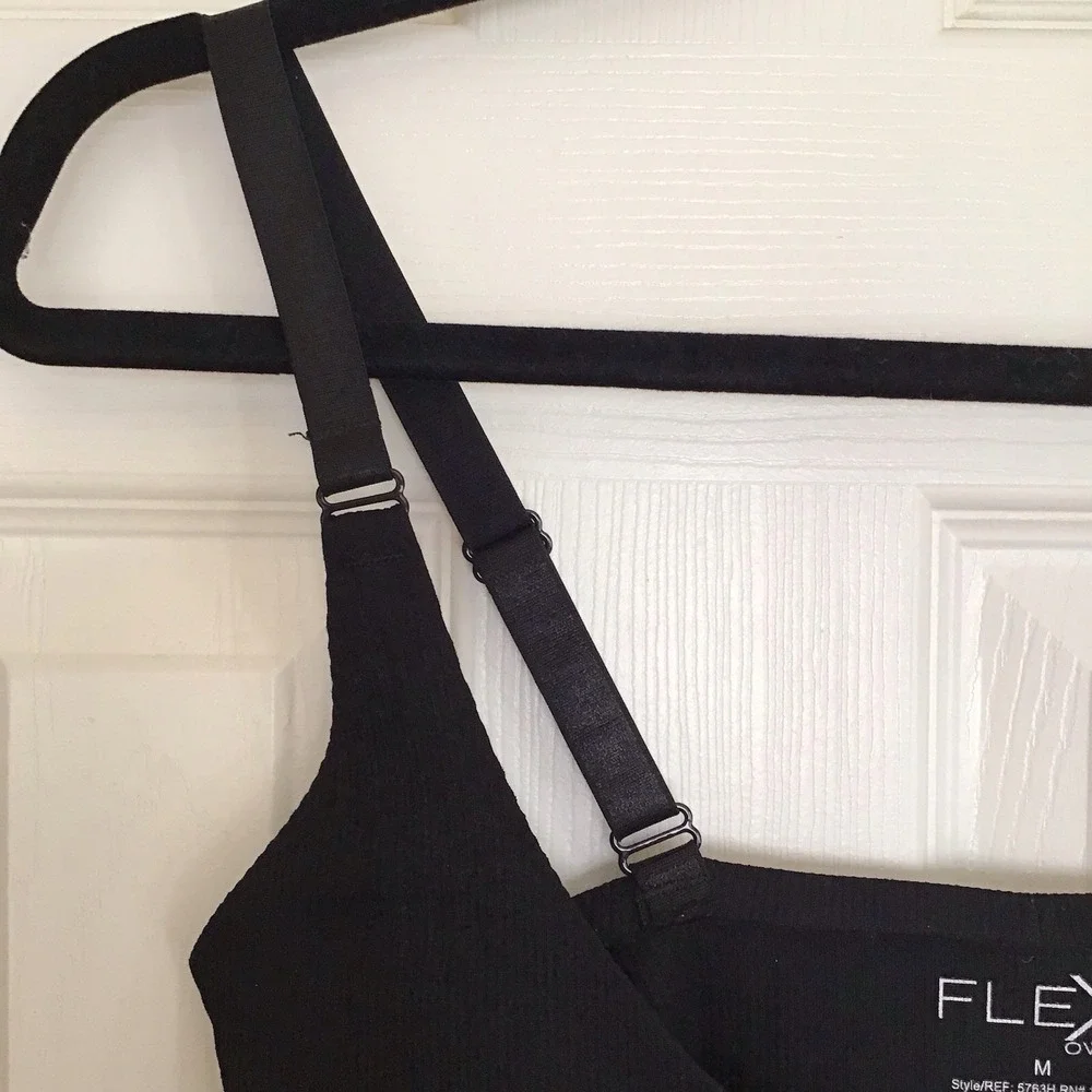 Flex Own It Shapewear Womens Size M Black Adjustable Straps Top